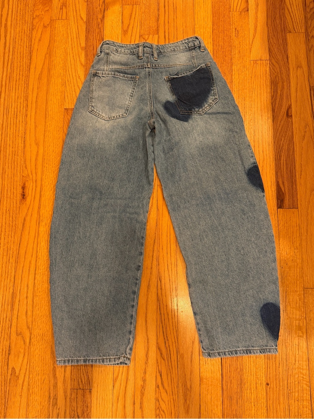Forever 21 Barrel Fit Blue Heart Women’s Jeans - 24 - Picture 3 of 6